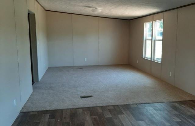 110 Foster Ferry Dr. Gallery 2