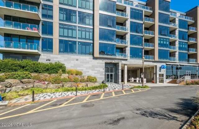 15 Morris Avenue photos photos