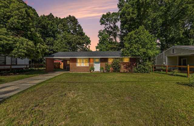 2633 Dellwood Avenue Gallery 1