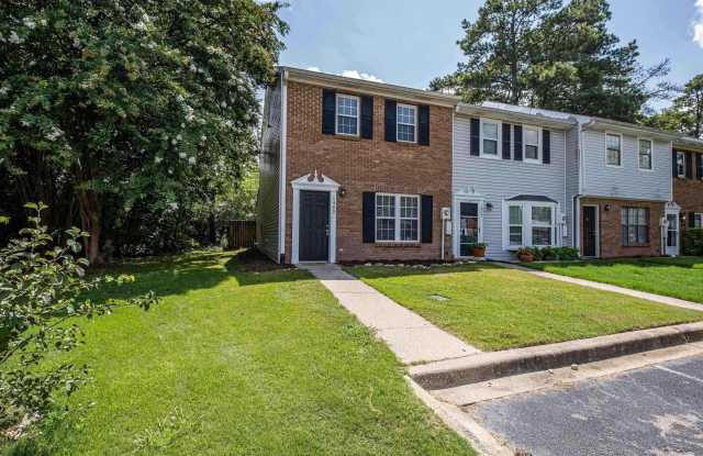 1402 APPLEGATE DRIVE Gallery 3
