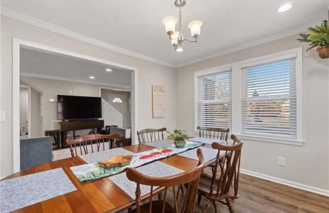3581 Norland Circle Gallery 2
