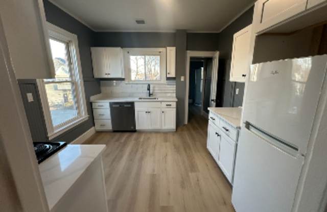145 pleasant st 4 - 145 Pleasant Street, Attleboro, MA 02703