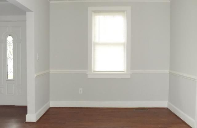 South Kilbourne Gallery 4