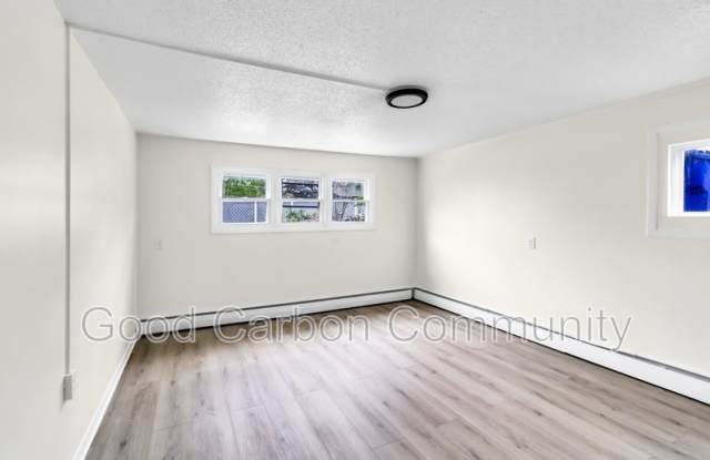 3904 Seneca St. photos photos