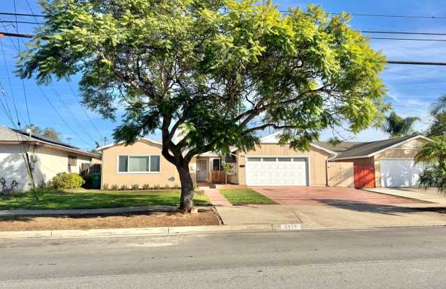 Beautifully Remodeled 4bd/2.5ba CLAIREMONT Home! Fenced yard, garage, PET friendly! - 3979 Mount Everest Boulevard, San Diego, CA 92111