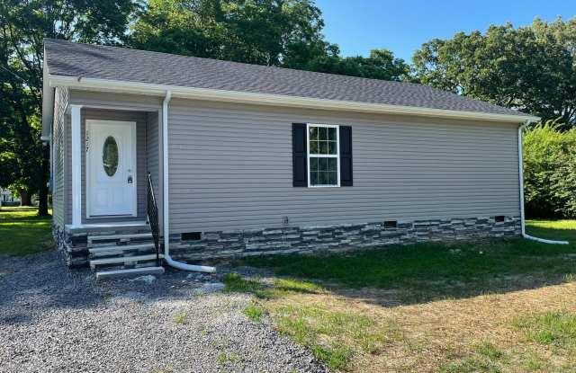 Adorable 3 Bedroom Home in Tullahoma... Gallery 1