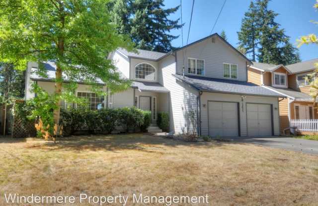 13033 25th Ave NE - 13033 25th Avenue Northeast, Seattle, WA 98125