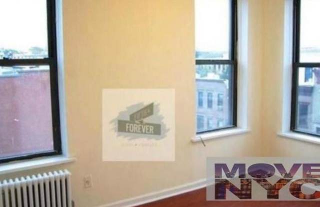 149 Fourth Avenue Gallery 2