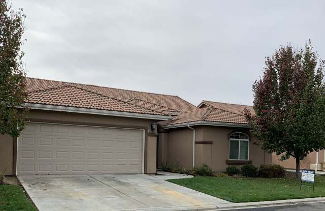 4 Bedroom 2 Bath Gallery 1