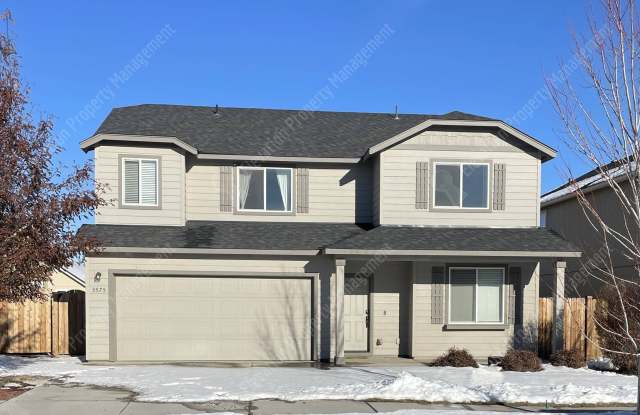 Newer 5 BR home in Southwest Redmond photos photos