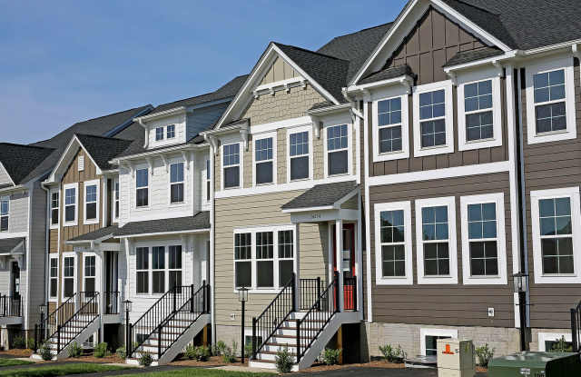 Dog-Friendly Townhome in Crozet's Glenbrook Neighborhood photos photos