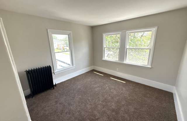 Freshly Updated 2-Bedroom Apartment Gallery 3