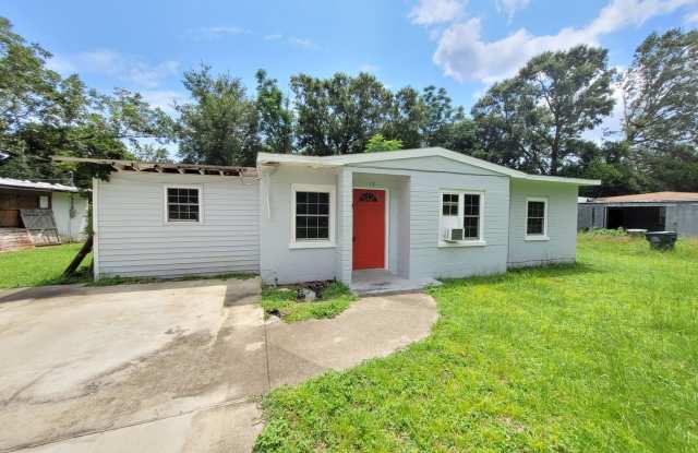 13 Janet St Pensacola, FL 32506. MOVE IN SPECIAL!! Waived $350 Cleaning Fee!!!!! - 13 Janet Street, West Pensacola, FL 32506