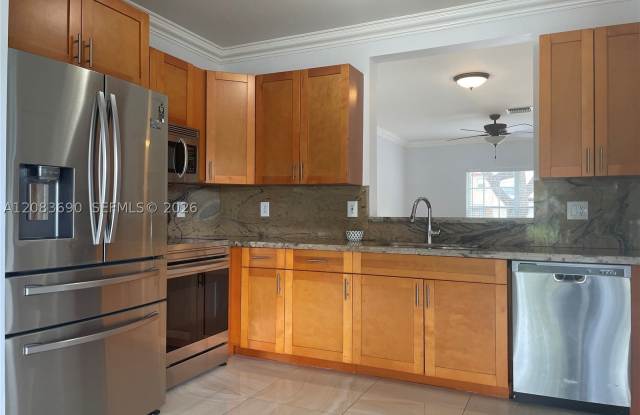 16242 Emerald Cove Rd Gallery 2