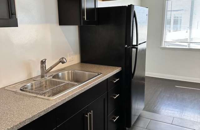 North of Pier Beach Pad Gallery 4