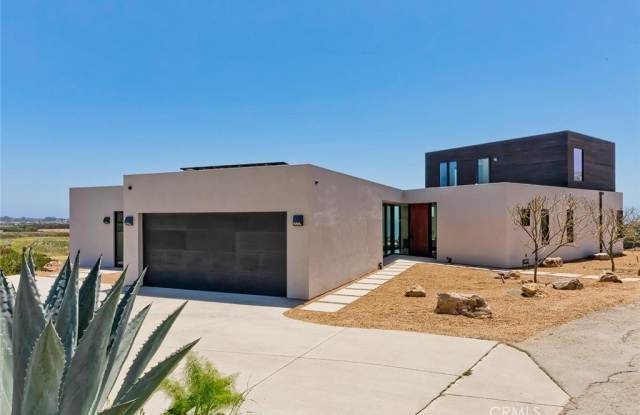 5940 Filaree Heights Road photos photos