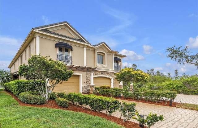 651 SAXONY Boulevard photos photos