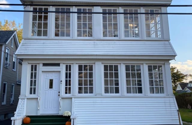 1924 Jerome Avenue - 1924 Jerome Avenue, Schenectady, NY 12306