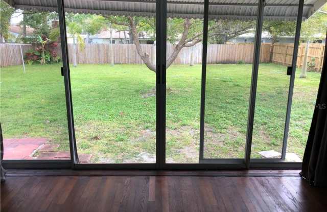1605 S FREDERICA AVENUE Gallery 4