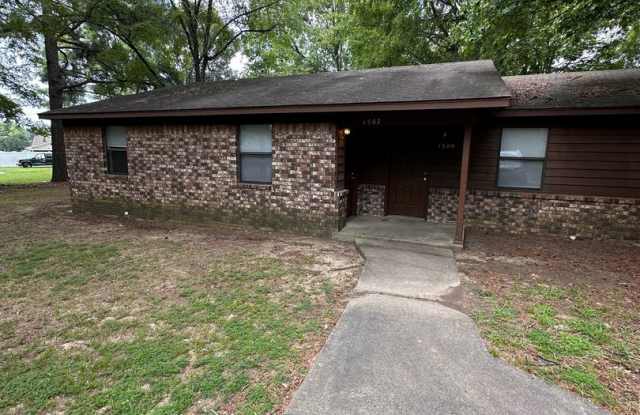 1507 University Dr photos photos