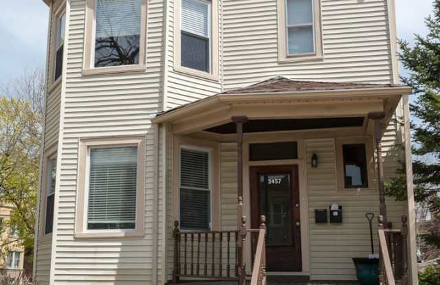 3457 N Springfield Ave photos photos