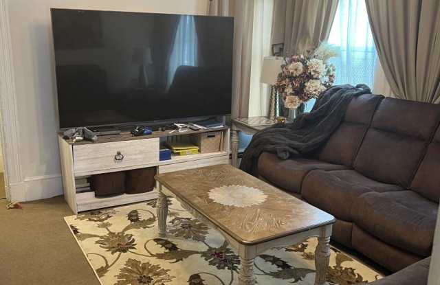 339 Beacon St. photos photos