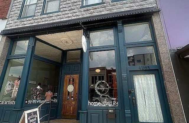 426 N Roane St Gallery 2