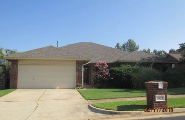 Edmond Home for lease photos photos Edmond Home for lease photos photos