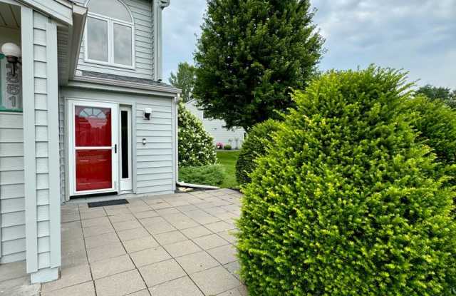 Available for showings now! 6 or 12 month Lease  SW Rochester Townhome 3 large bedrooms, 2.5 baths 2 Car Garage walk in closets 2 private patios. Gallery 4