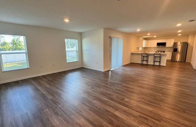 BRAND-NEW HOME FOR RENT! Gallery 4