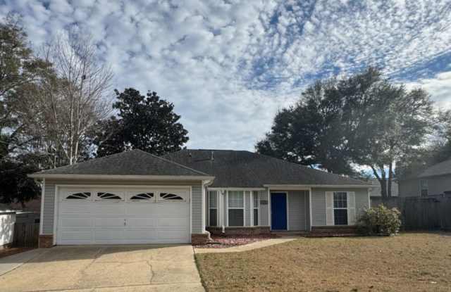 Bring the Boat or RV, and the Dogs—This 4 Bedroom's Got Space for It! photos photos Bring the Boat or RV, and the Dogs—This 4 Bedroom's Got Space for It! photos photos