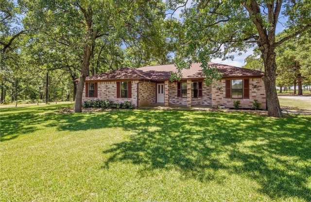 4945 Linda Lane - 4945 Linda Lane, Brazos County, TX 77807