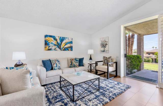 Furnished 2BR Country Club Condo in Palm Desert, Monthly Gallery 3