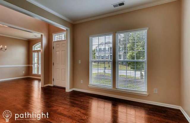 247 Hydrangea Drive Gallery 2