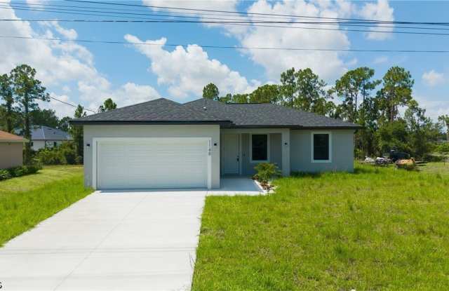 1148 Craft Street E photos photos