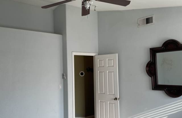 4623 Kaytlain Avenue photos photos