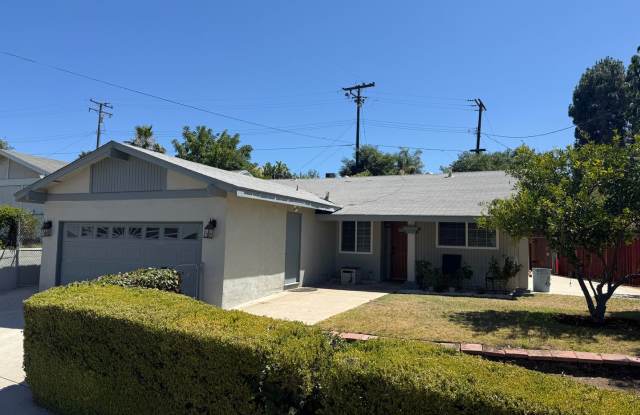4 -Bedroom Single-Story Home in Canyon Country with EV Hookup! photos photos
