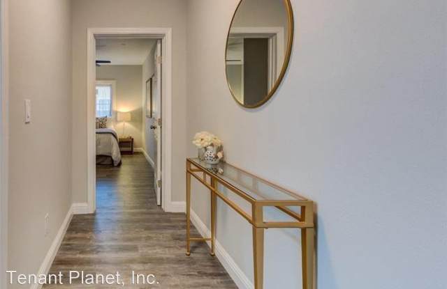 1413 Peralta Gallery 4