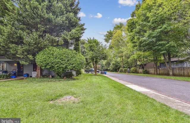 1017 CEDAR RIDGE COURT Gallery 3