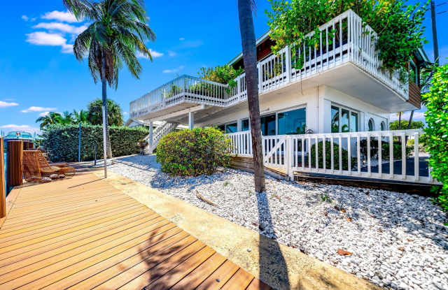 2200 NE 26th Street unit: A photos photos