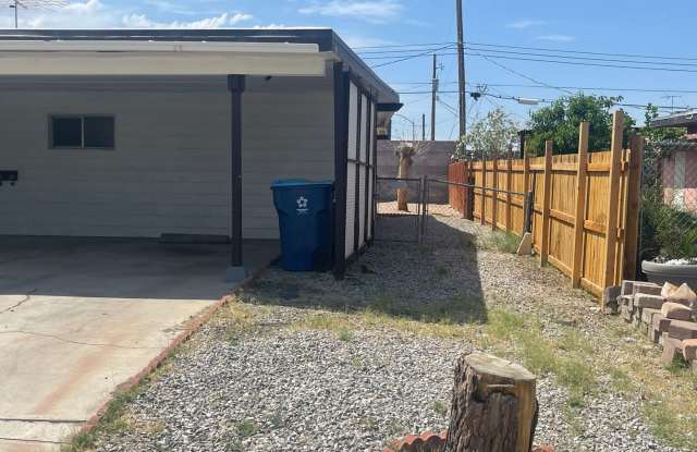 Classic 3Bed/2Bath single story home located near Boulder Highway Gallery 3