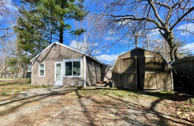 Two Bedroom Home in Muskegon photos photos