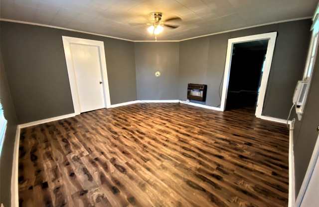 3507 Em Ell - 3507 Emm Ell St SW, Huntsville, AL 35805