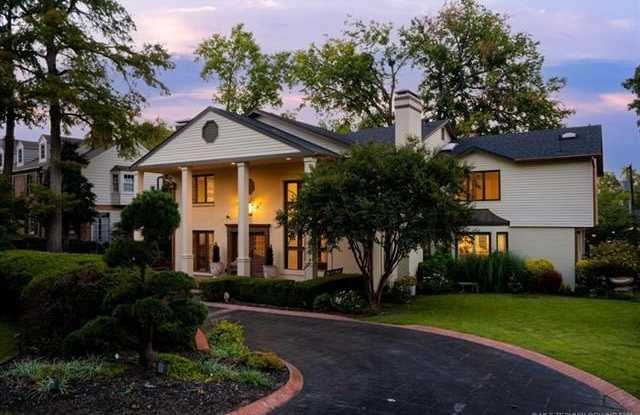 2151 E 27th Street photos photos 2151 E 27th Street photos photos