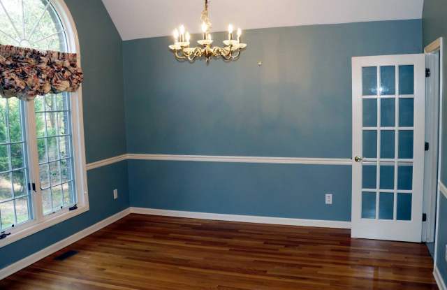 603 Doral Court Gallery 4