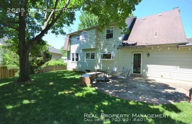 2685 Glencroft Road - 2685 Glencroft Road, Oakton, VA 22181