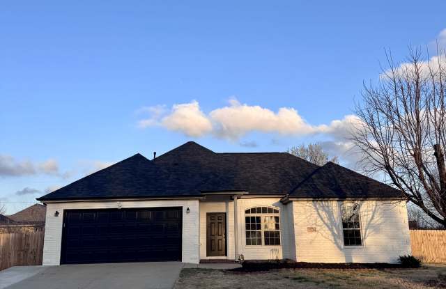 527 Westford St photos photos