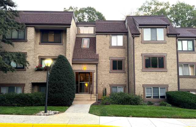 1657 PARKCREST Circle Gallery 1
