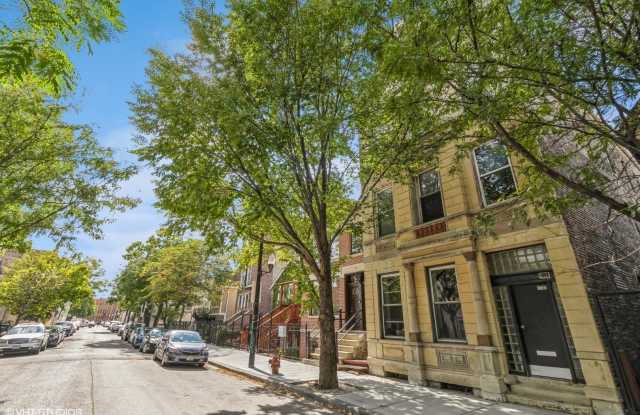 1722 S Desplaines Street photos photos