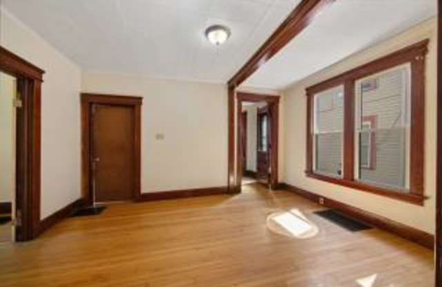 903 Willis Ave - 1 Gallery 4